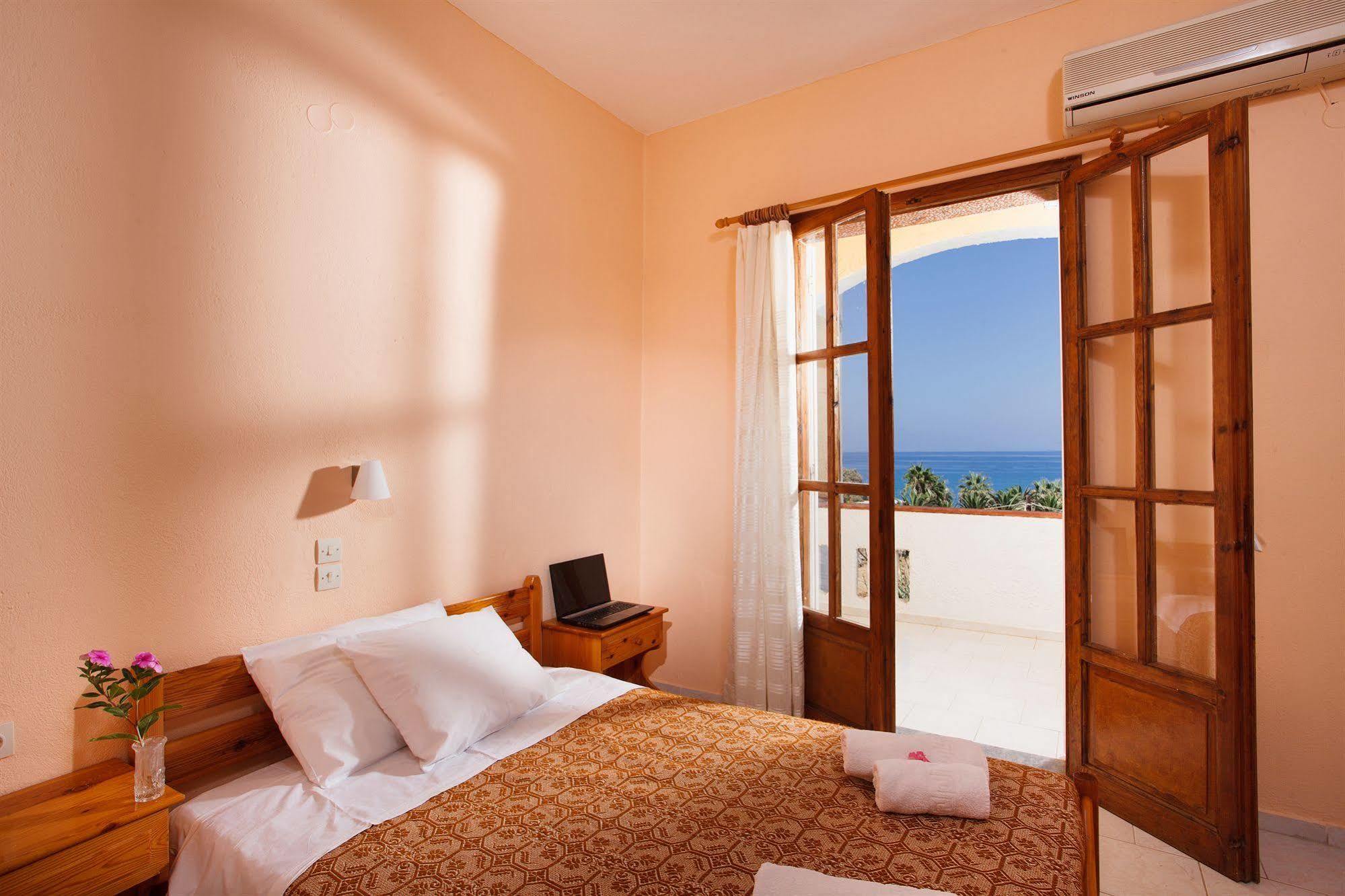 Babis Hotel Skaleta Extérieur photo